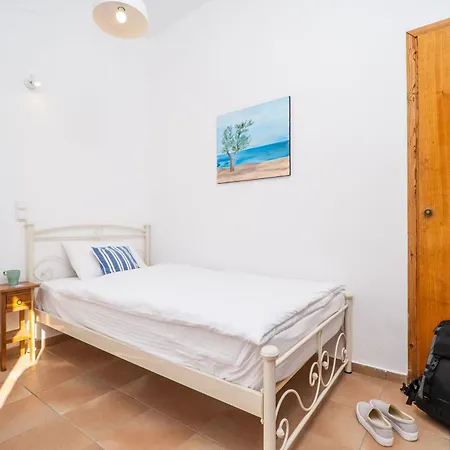 Hotel Babis & Popi And Frangocastelo